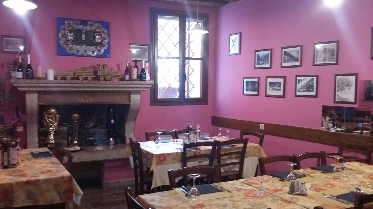 Ristorante Pizzeria Al Mondo Valstagna 외부 사진